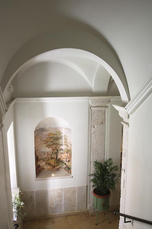 B&B Catillo Tivoli Buitenkant foto
